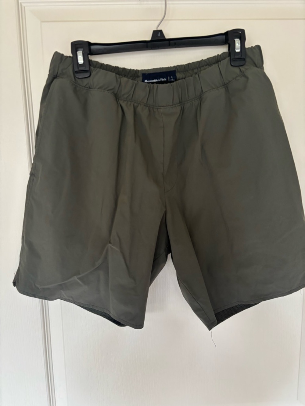 Abercrombie & Fitch Olive Green Men’s Athletic Shorts